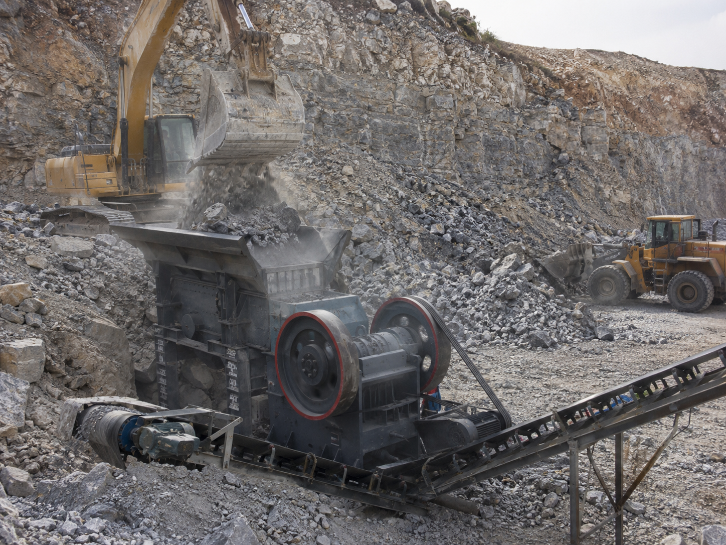 PE series jaw crusher for quarry crushing operations with limestone granite basalt and rock materials