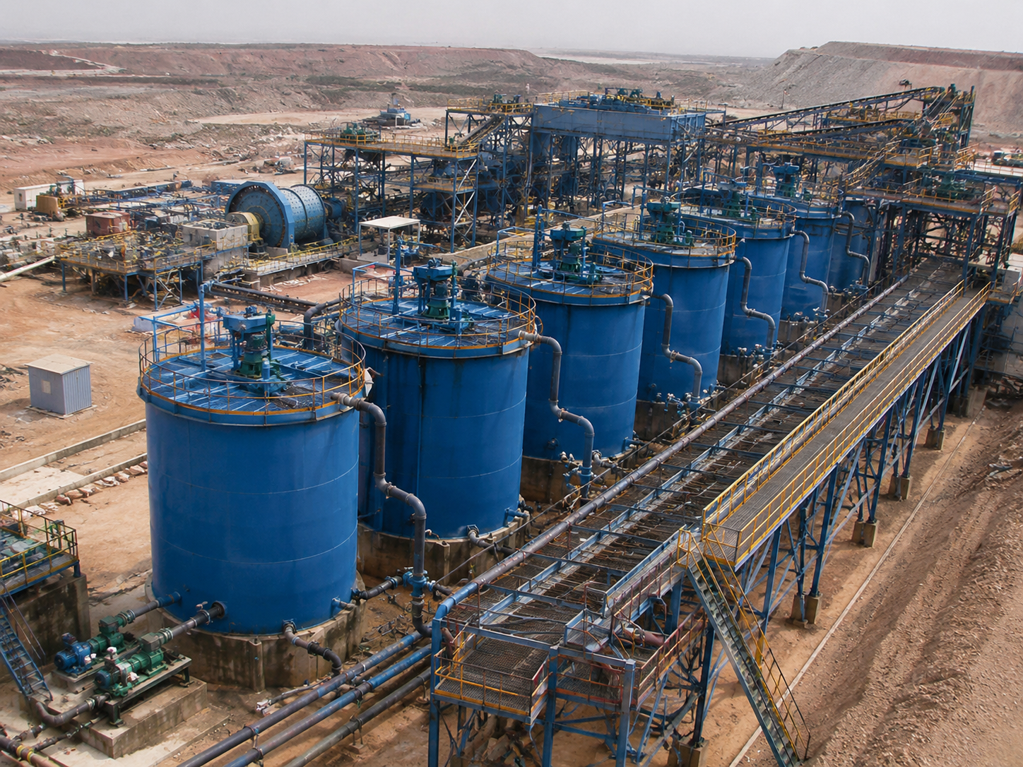Leaching agitation tank for continuous multi-tank leaching circuit, gold beneficiation, hydrometallurgy, and mineral processing