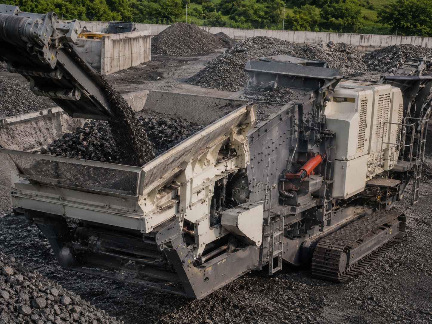 Mobile impact crusher feeding section of coal gangue crushing line in Oviedo Spain